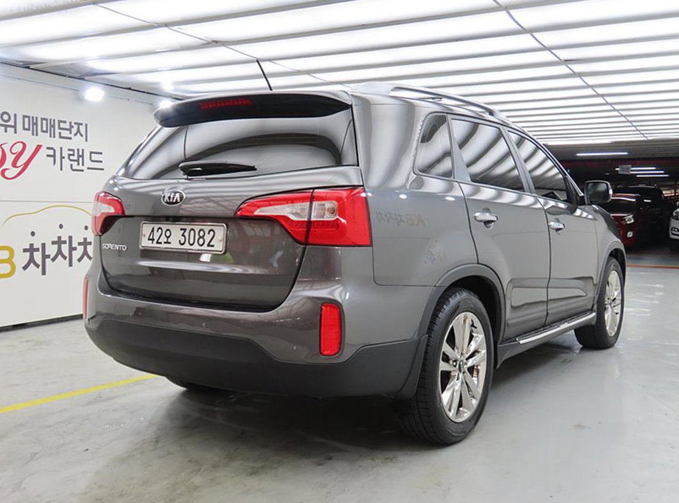 기아 쏘렌토 2WD 2.0 프레스티지 사진 4