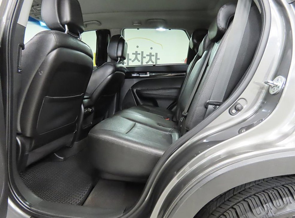 기아 쏘렌토 2WD 2.0 프레스티지 사진 6