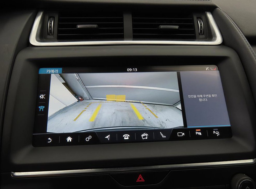 재규어 E-PACE D180 SE 사진 12
