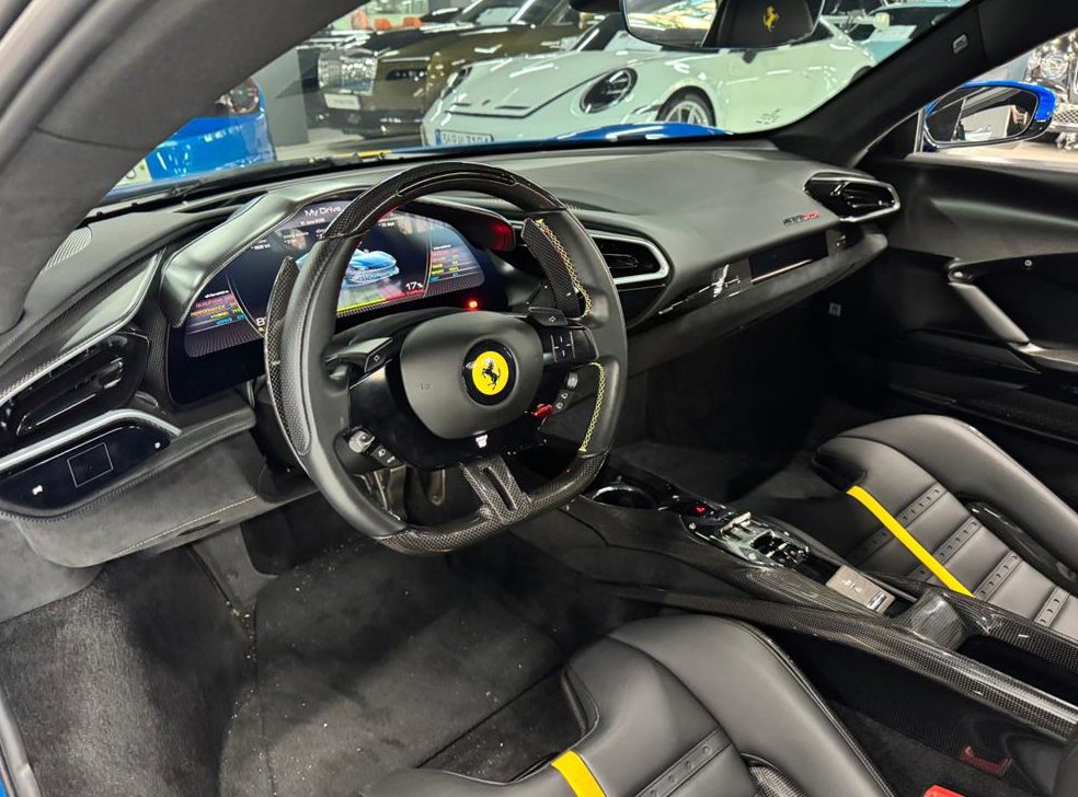 페라리 296 3.0 V6 PHEV 사진 4