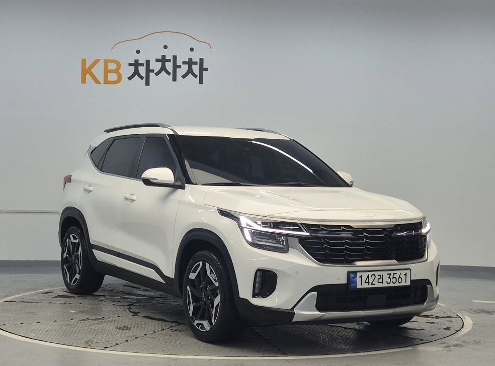 기아 셀토스 가솔린 1.6 터보 2WD 사진 3