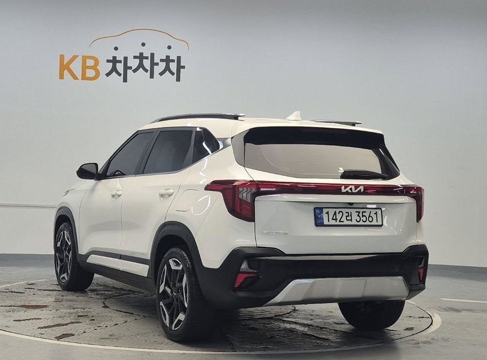 기아 셀토스 가솔린 1.6 터보 2WD 사진 4