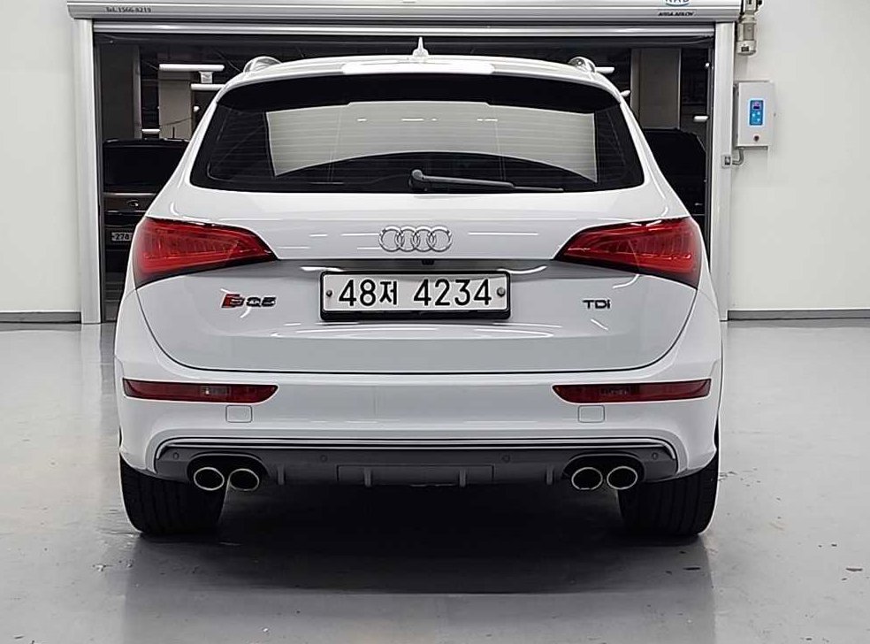 아우디 SQ5 3.0 TDI 콰트로 사진 3
