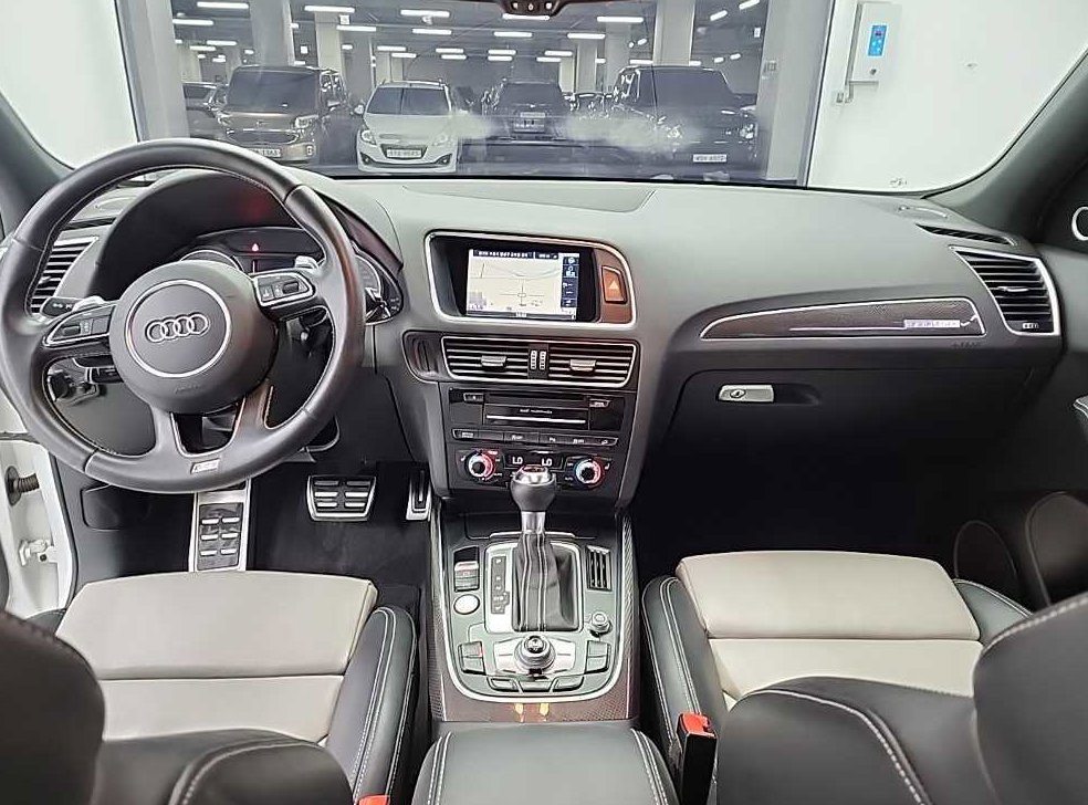 아우디 SQ5 3.0 TDI 콰트로 사진 7