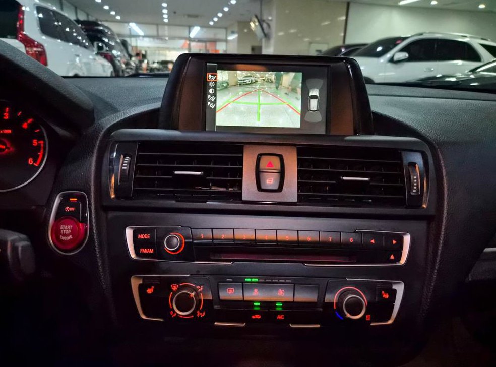 BMW 1시리즈 118d 어반 팩 1 사진 11