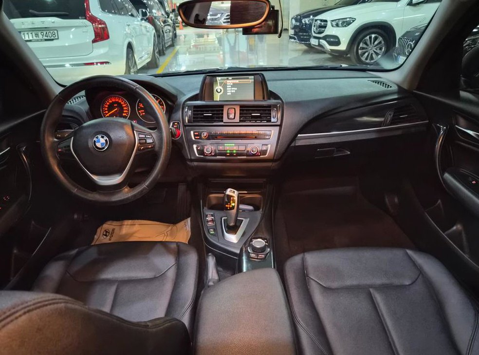 BMW 1시리즈 118d 어반 팩 1 사진 9