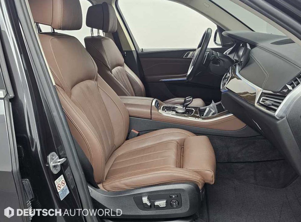 BMW X5 xDrive 45e xLine 사진 10