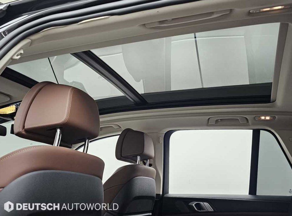 BMW X5 xDrive 45e xLine 사진 18