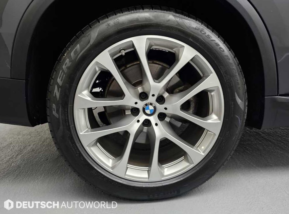BMW X5 xDrive 45e xLine 사진 5