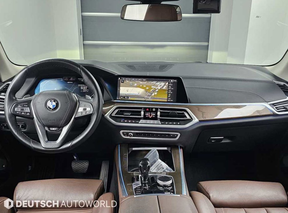 BMW X5 xDrive 45e xLine 사진 7