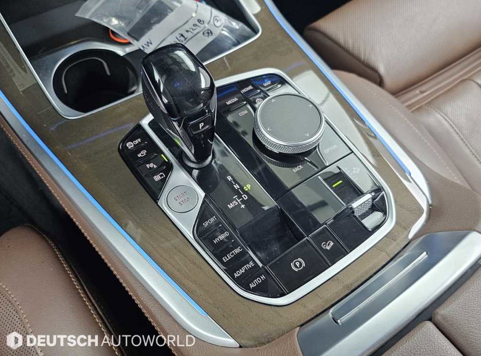 BMW X5 xDrive 45e xLine 사진 9