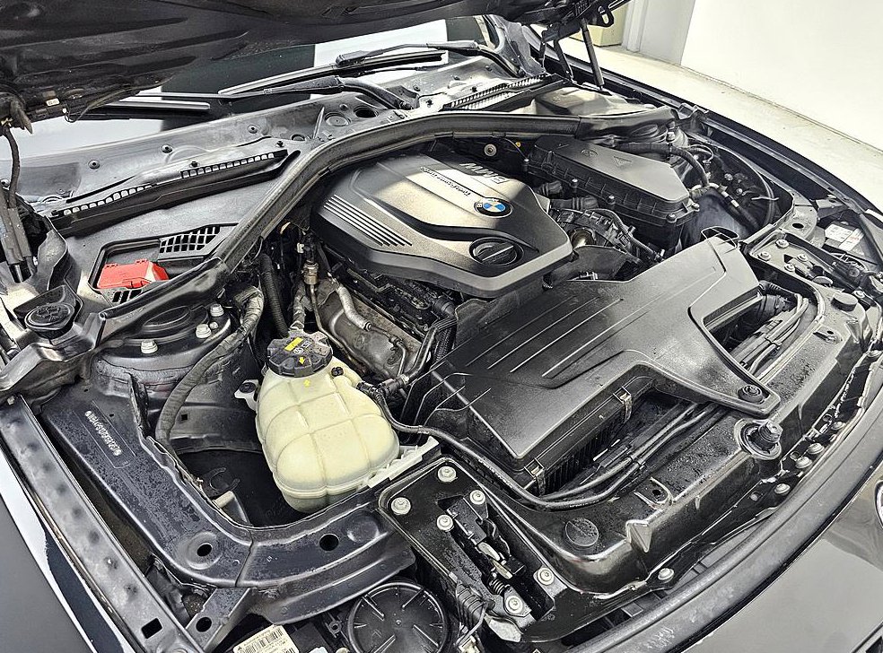 BMW 4시리즈 420d xDRIVE 그란쿠페 스포츠 사진 6