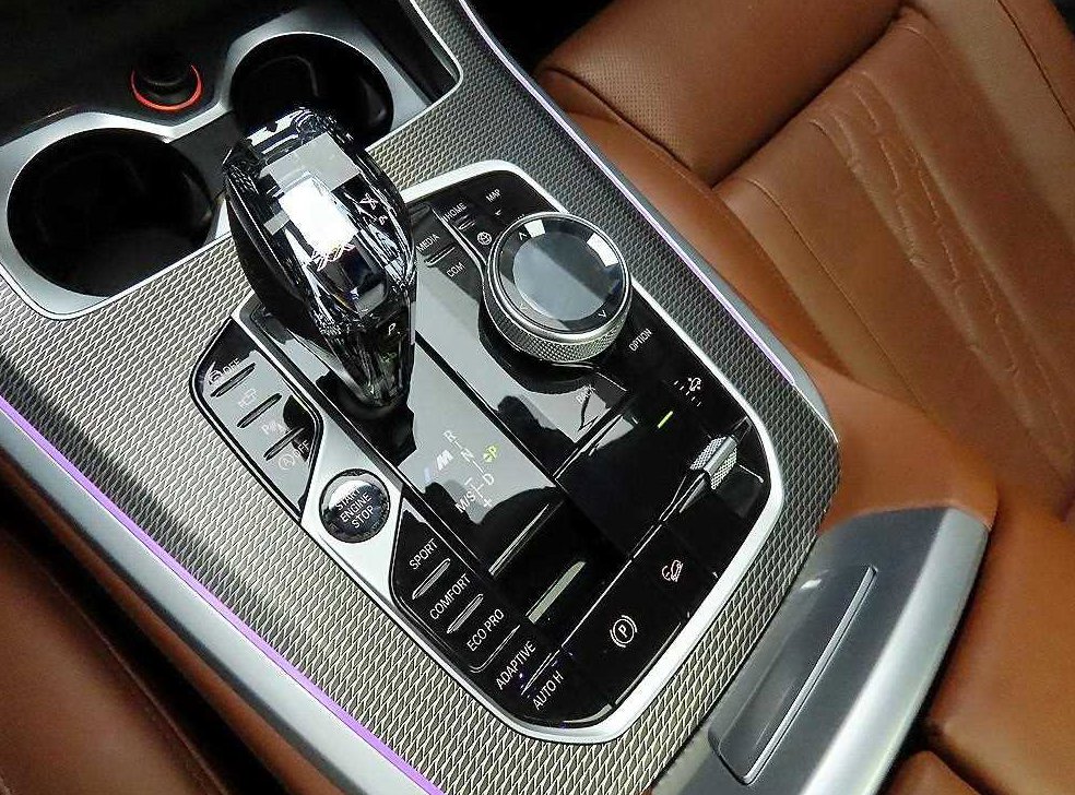 BMW X5 M50i 사진 11