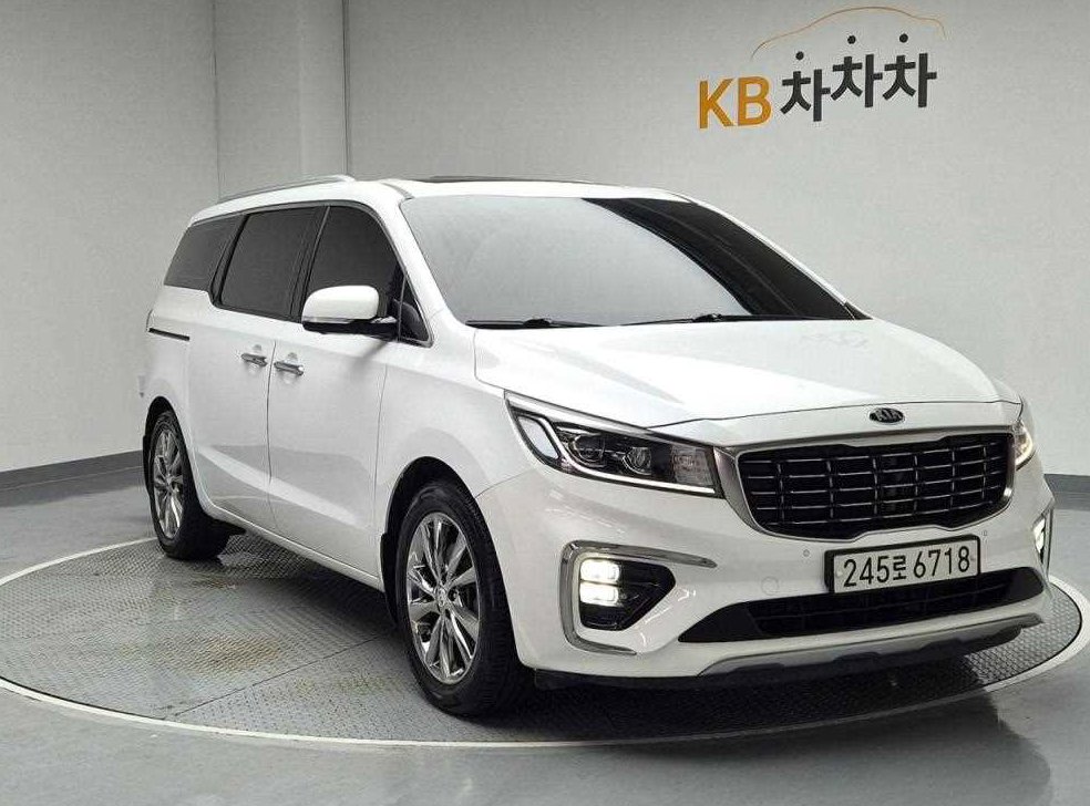 기아 카니발 디젤 9인승 노블레스 스페셜 사진 4