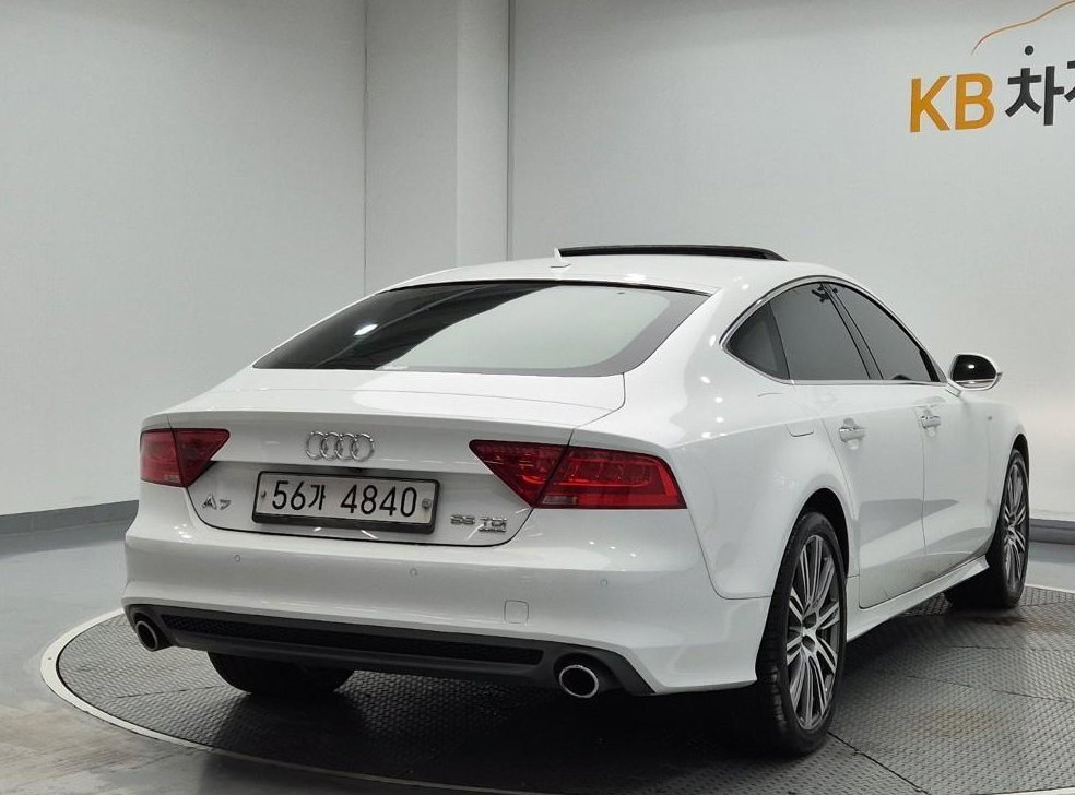 아우디 A7 55 TDI 콰트로 프레스티지 사진 4