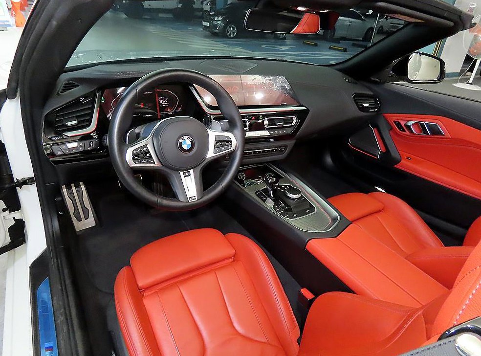 BMW Z4 M40i 사진 13