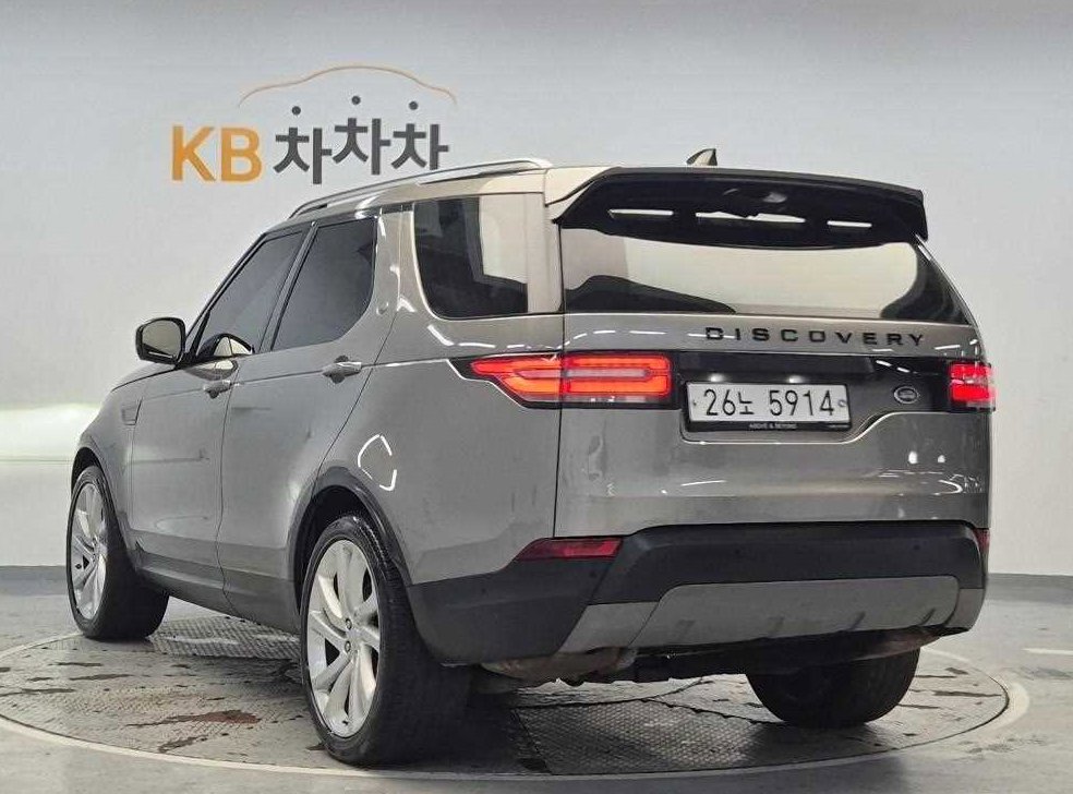 랜드로버 디스커버리 3.0 TD6 퍼스트 에디션 사진 2