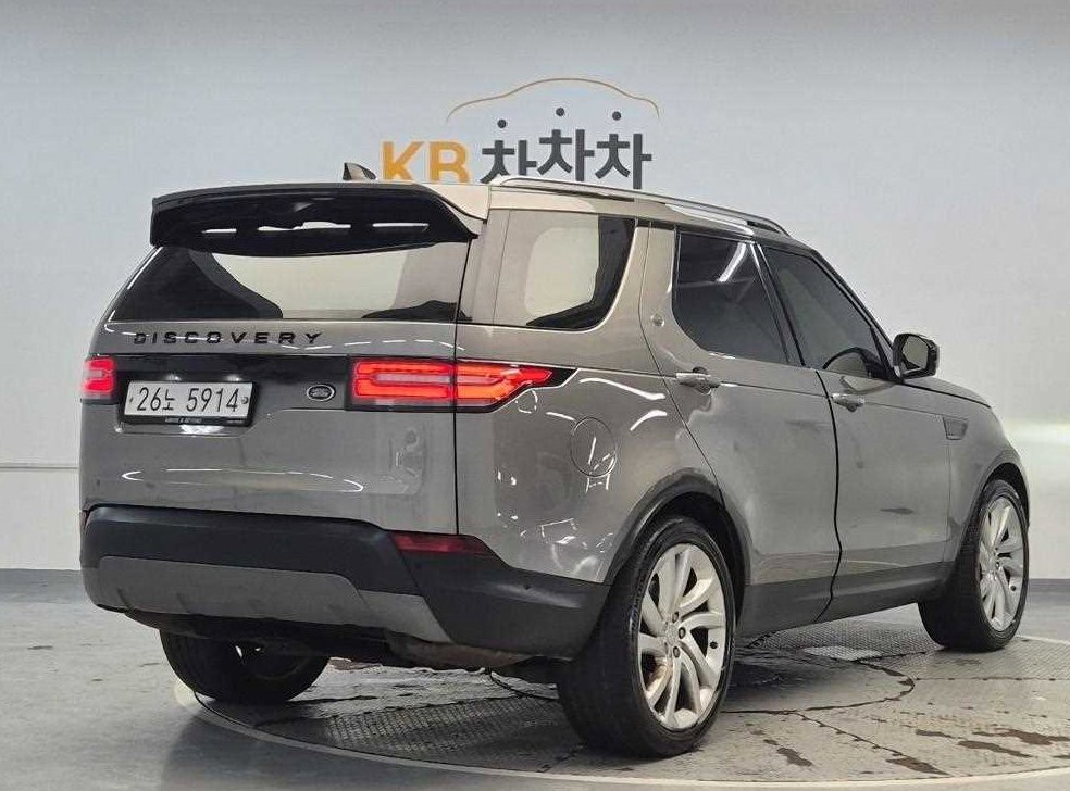 랜드로버 디스커버리 3.0 TD6 퍼스트 에디션 사진 3