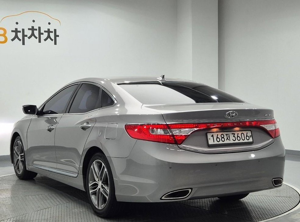 현대 그랜저 LPG HG300 이그젝큐티브 사진 2