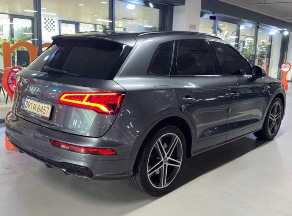 아우디 SQ5 3.0 TDI 콰트로 사진 4