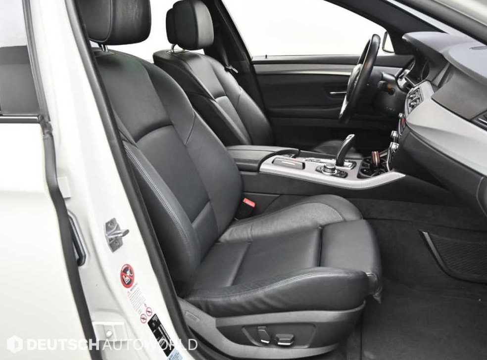 BMW 5시리즈 520d M 스포츠 사진 10