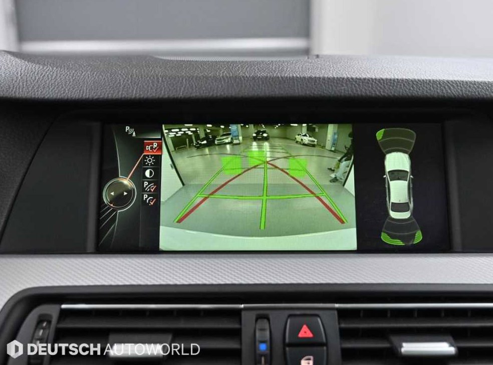 BMW 5시리즈 520d M 스포츠 사진 15