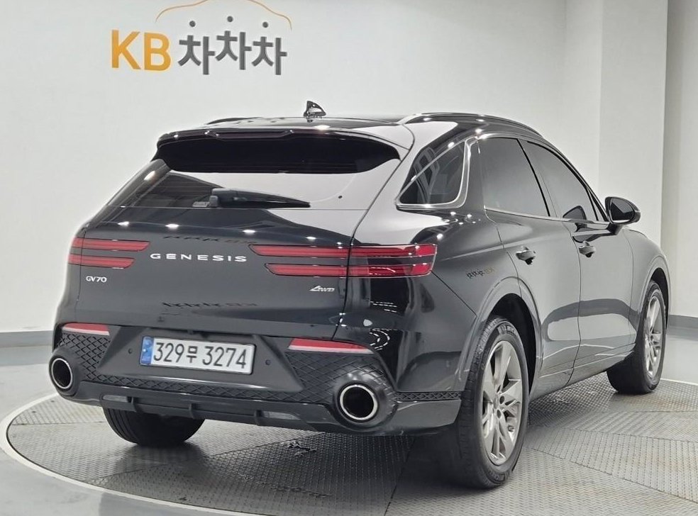 제네시스 GV70 2.5T 가솔린 AWD 사진 3