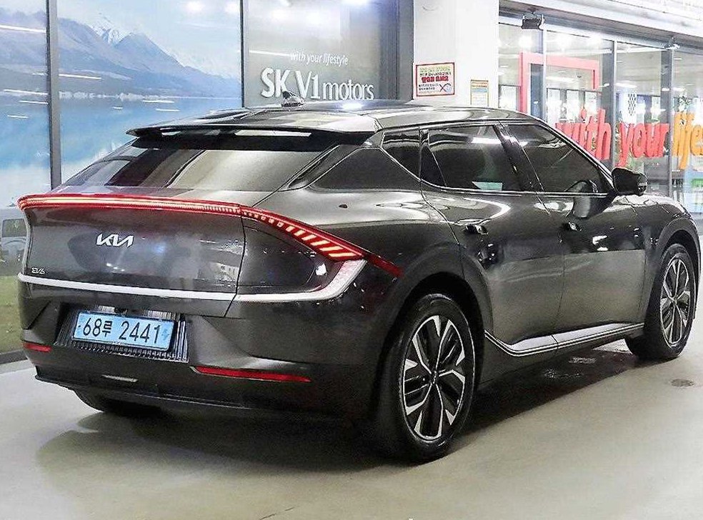 기아 EV6 롱레인지 AWD 사진 4