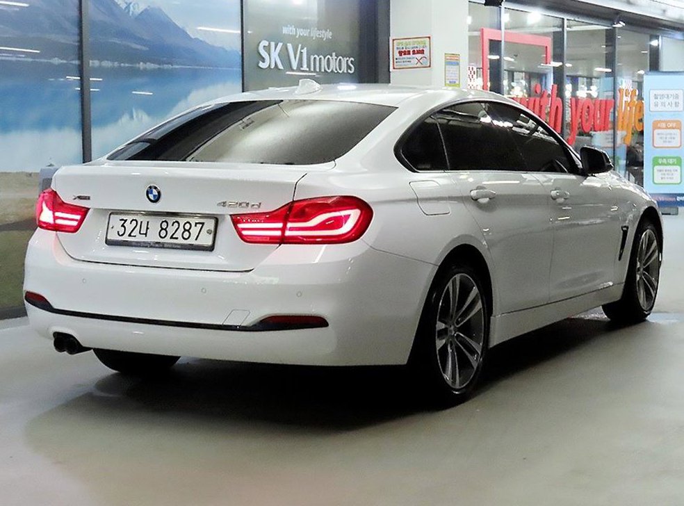 BMW 4시리즈 420d xDRIVE 그란쿠페 스포츠 사진 4