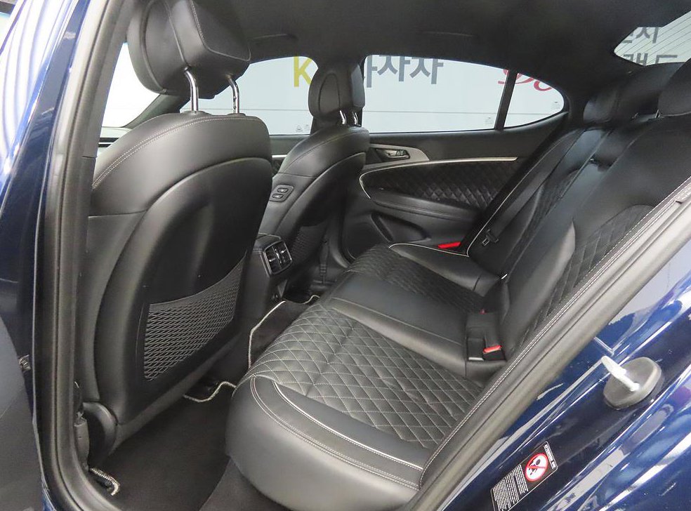 제네시스 G70 2.0T AWD 사진 6