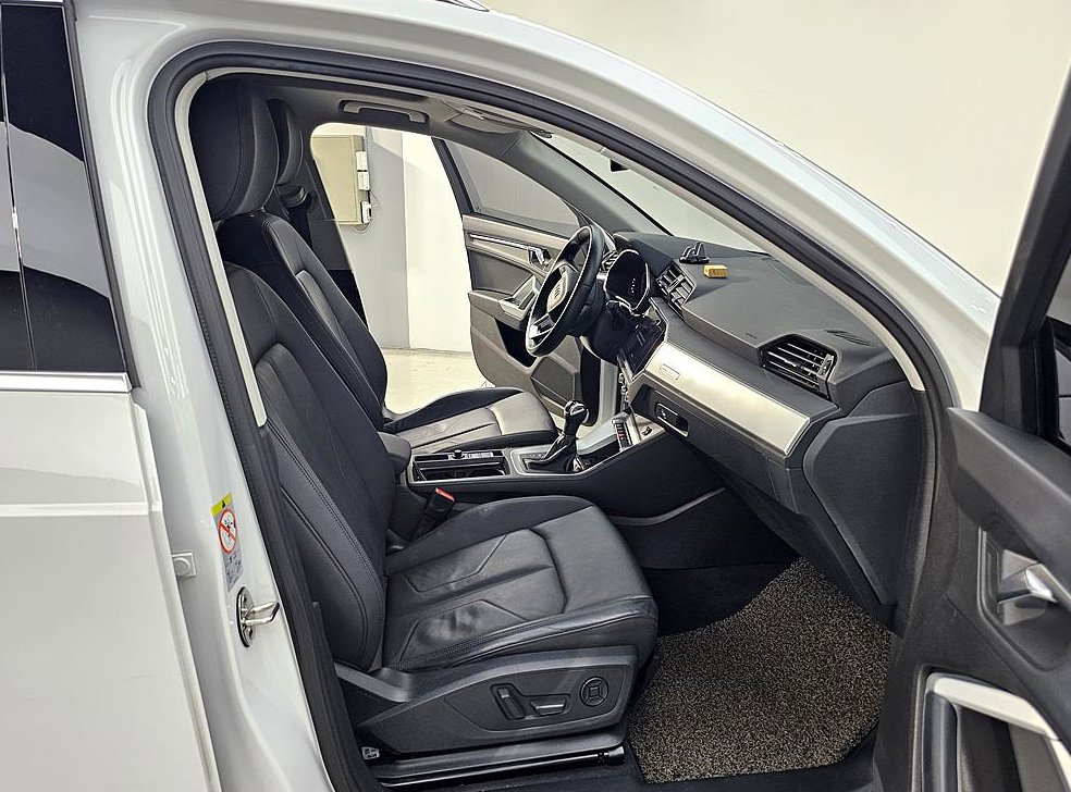 아우디 Q3 35 TDI 사진 11