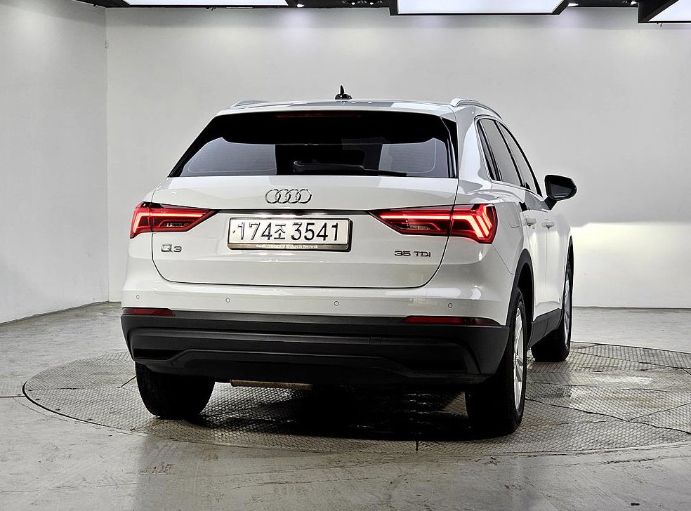 아우디 Q3 35 TDI 사진 3