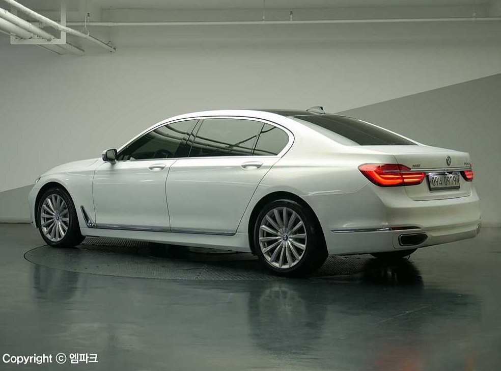 BMW 7시리즈 730Ld xDrive 사진 3