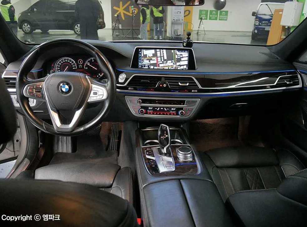 BMW 7시리즈 730Ld xDrive 사진 6