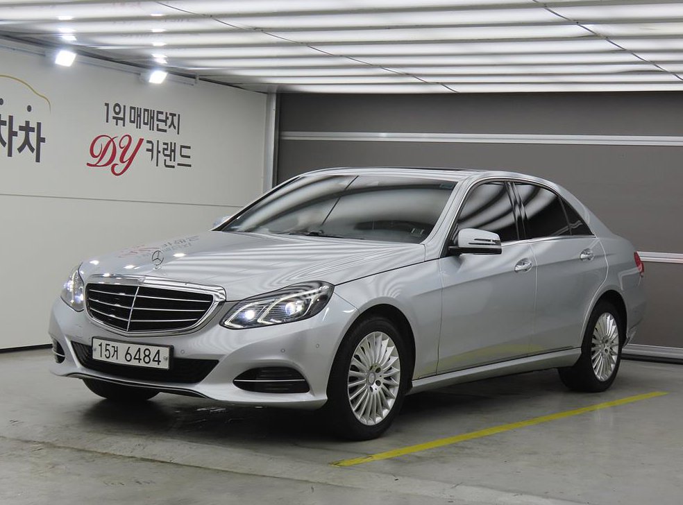 벤츠 E 클래스 E300 엘레강스