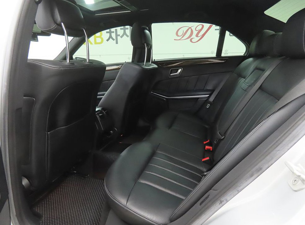 벤츠 E 클래스 E300 엘레강스 사진 6
