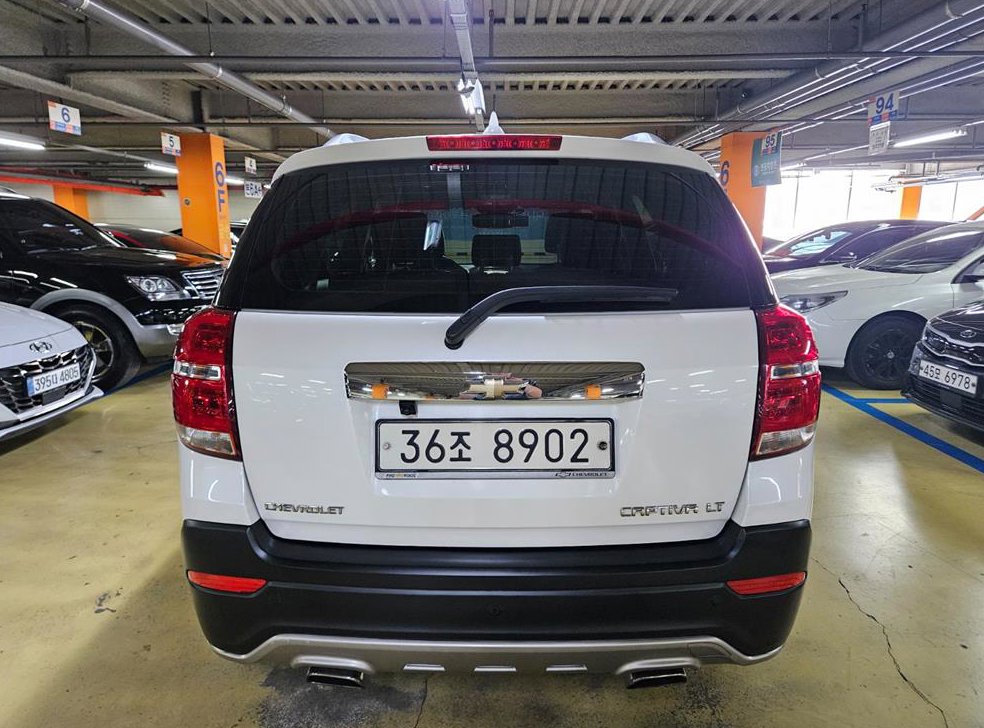 쉐보레 캡티바 2.0 2WD 다이나믹 레드 사진 4