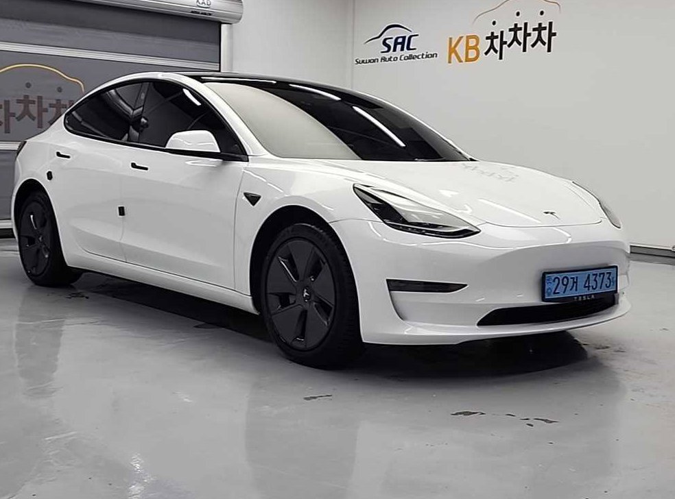 테슬라 모델 3 롱 레인지 사진 4