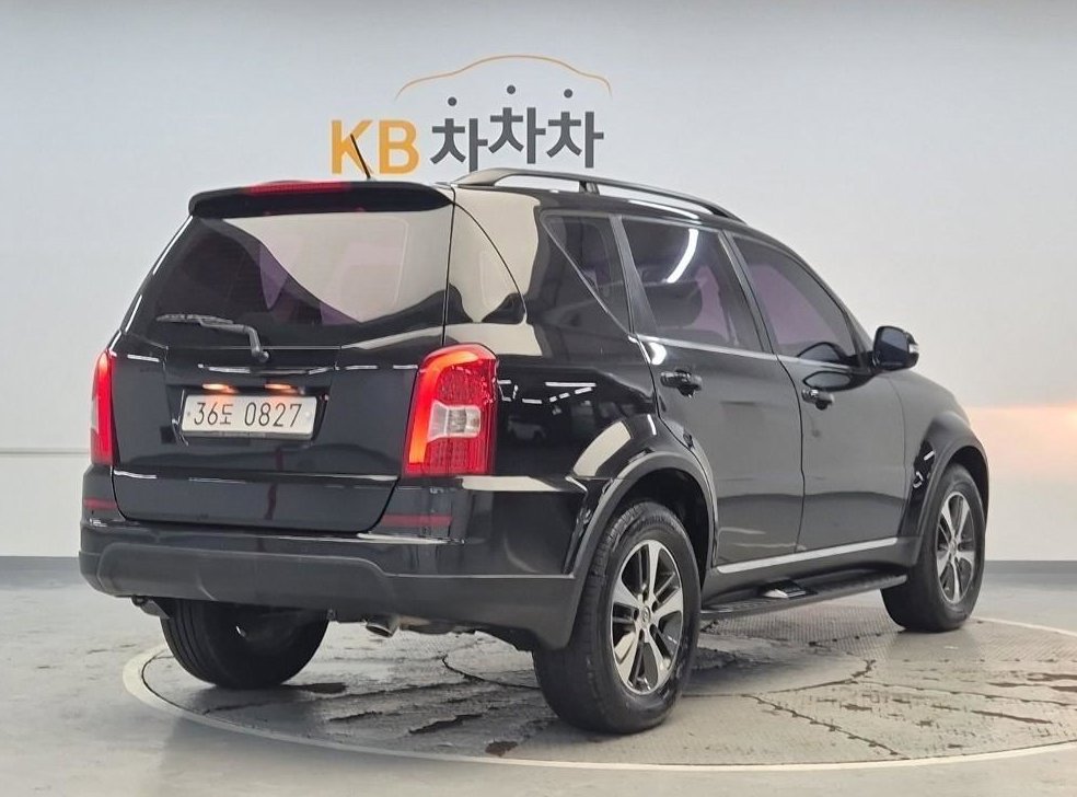 KG모빌리티(쌍용)  렉스턴 2.2 4WD RX7 사진 3