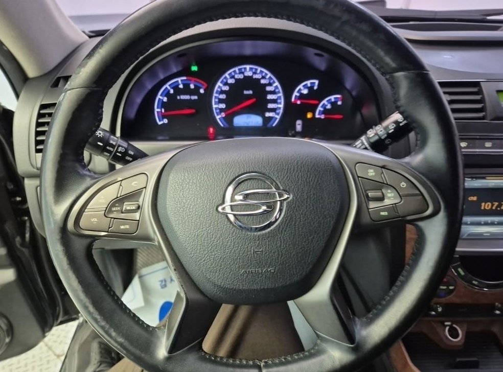 KG모빌리티(쌍용)  렉스턴 2.2 4WD RX7 사진 9