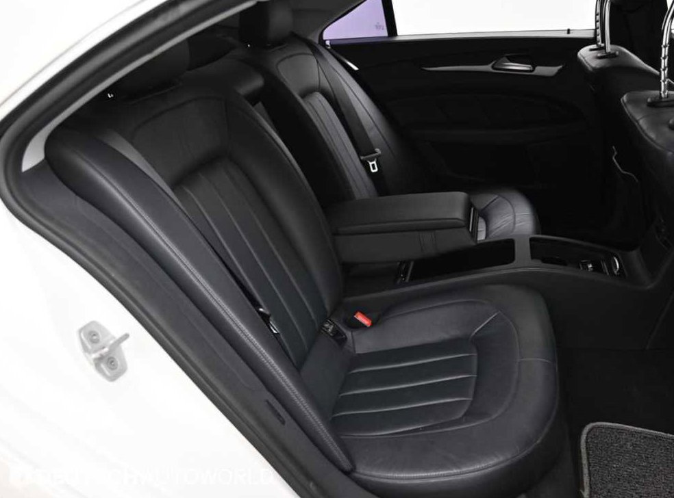 벤츠 CLS 클래스 CLS 250 블루텍 4MATIC 사진 12