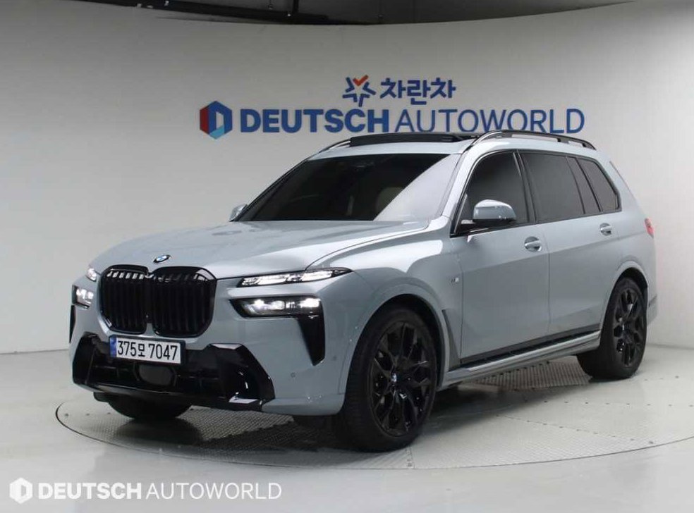BMW X7 xDrive 40i M 스포츠