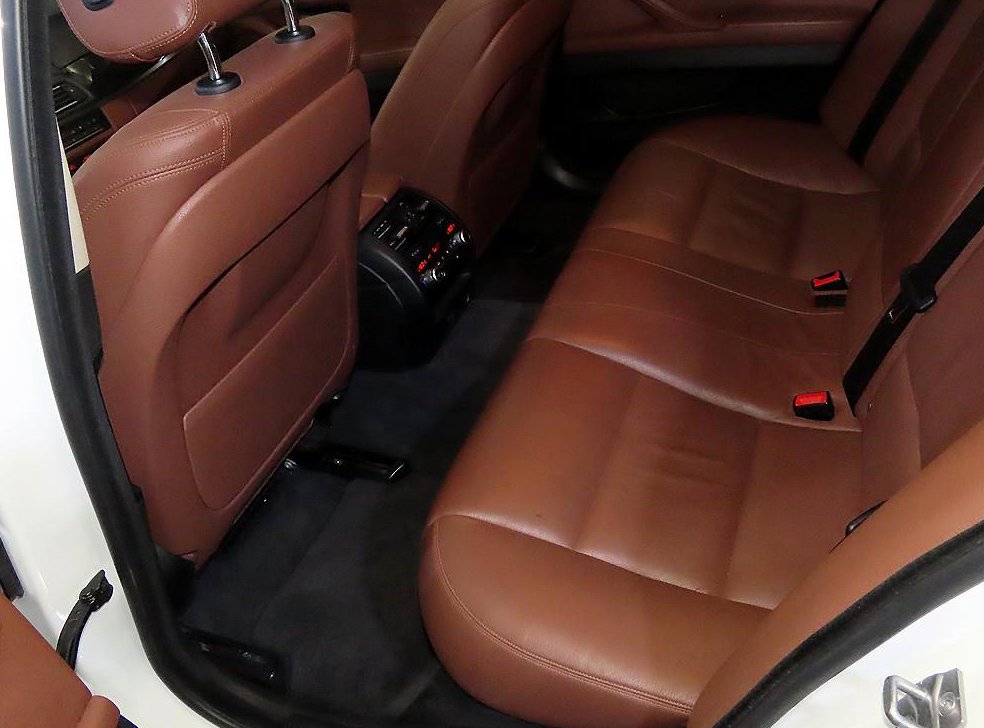BMW 5시리즈 528i xDrive 사진 7