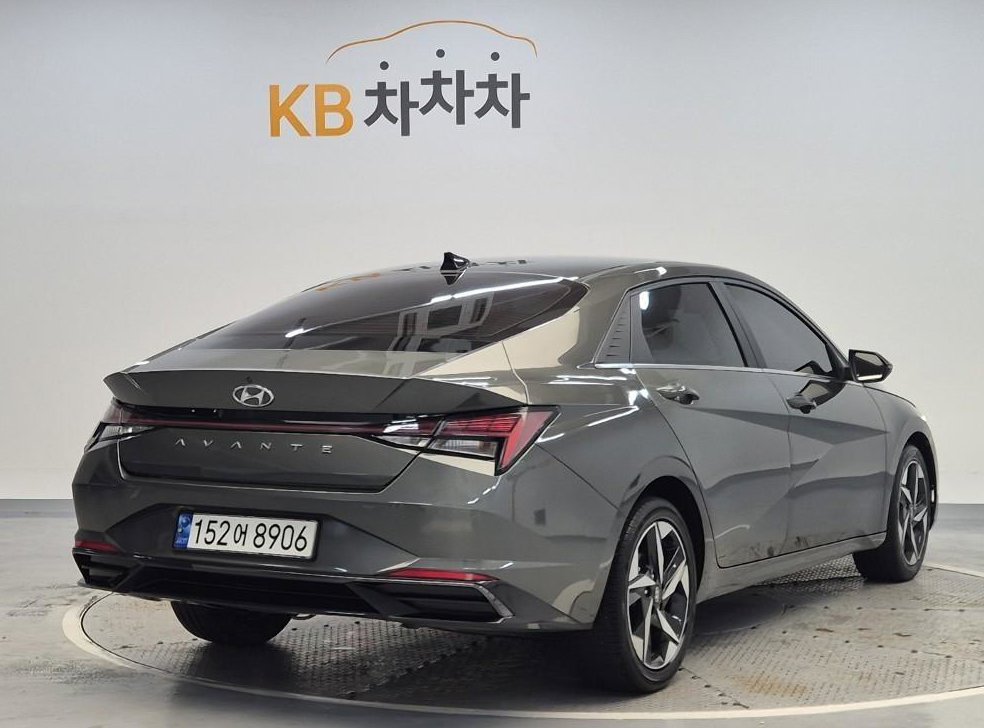 현대 아반떼 1.6 인스퍼레이션 사진 3