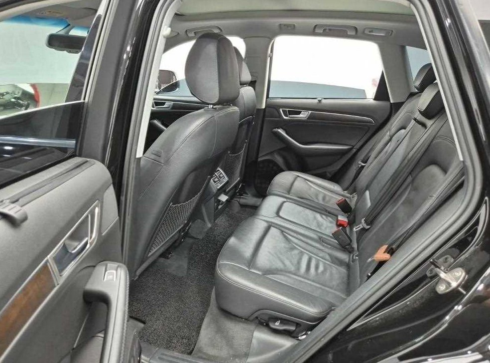 아우디 Q5 35 TDI 콰트로 다이나믹 사진 12