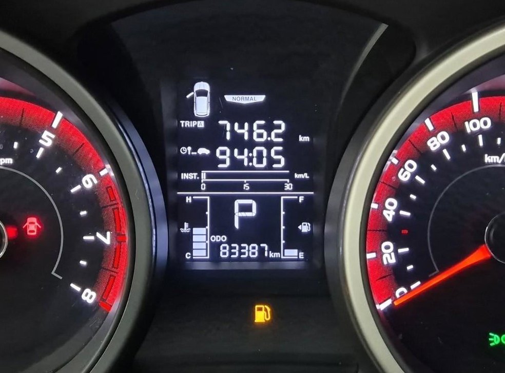 KG모빌리티(쌍용)  티볼리 가솔린 2WD 1.6 VX 사진 18