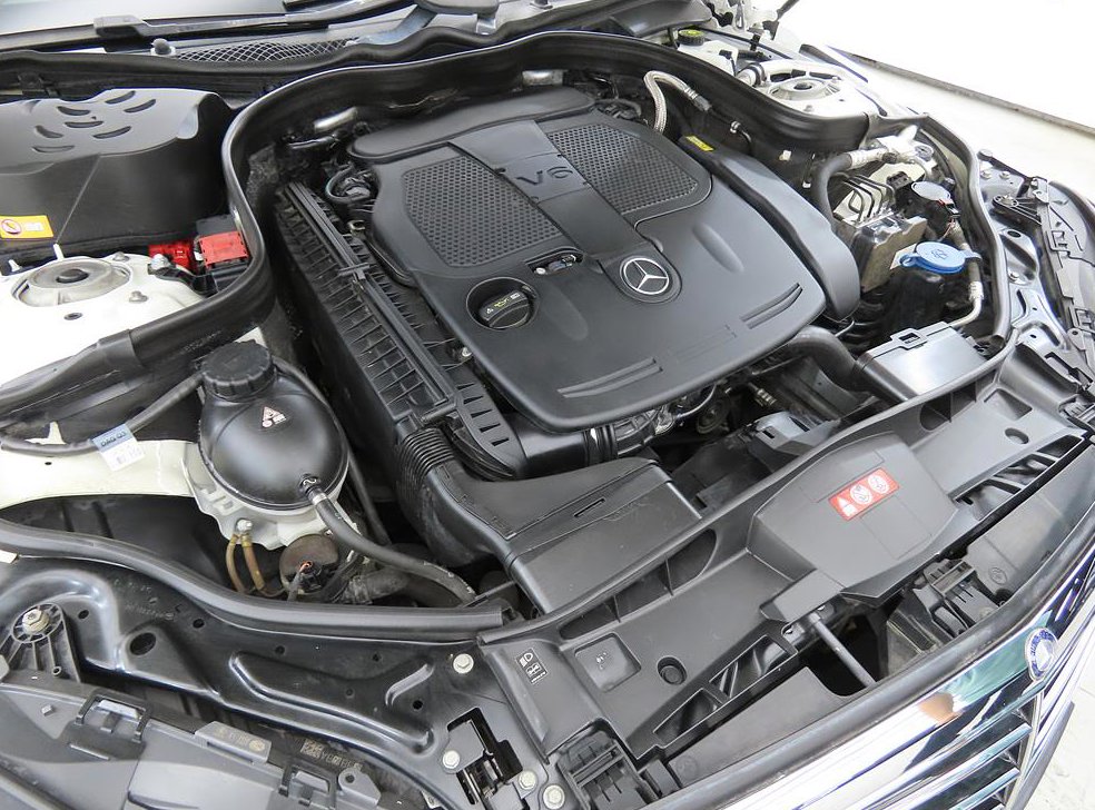 벤츠 E 클래스 E300 엘레강스 사진 19