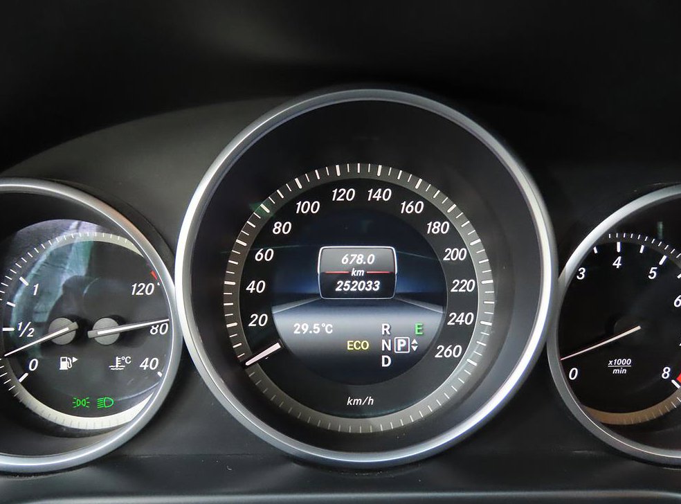 벤츠 E 클래스 E300 엘레강스 사진 7