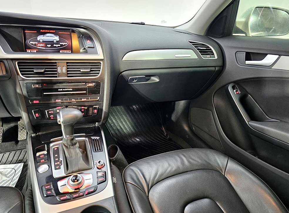 아우디 A4 2.0 TDI 콰트로 사진 10
