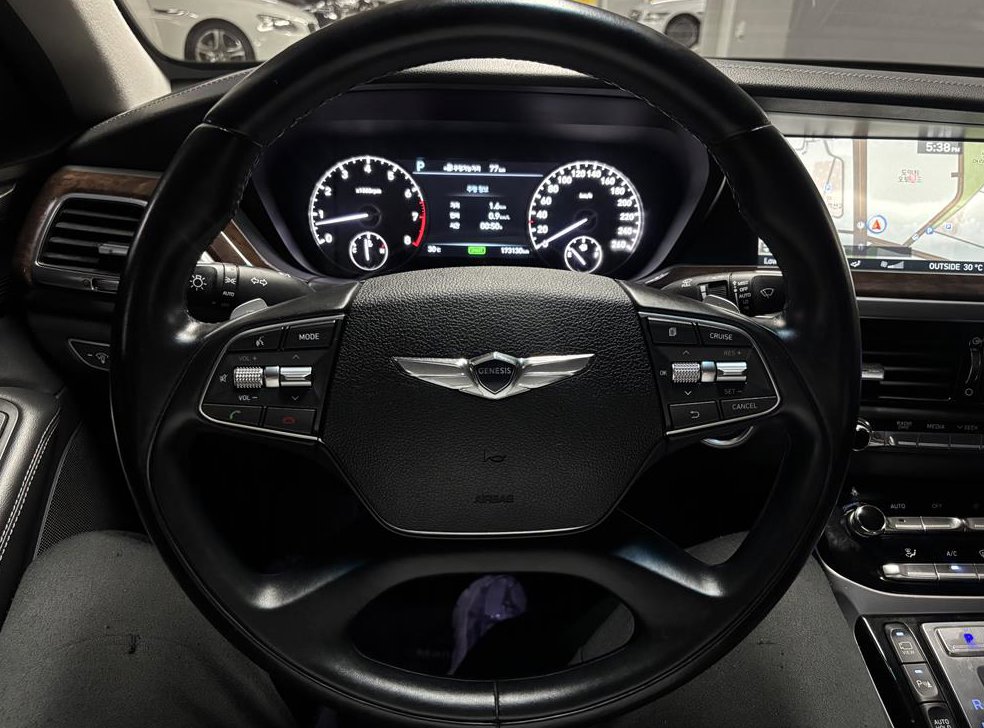 제네시스 EQ900 3.8 GDI AWD 사진 15